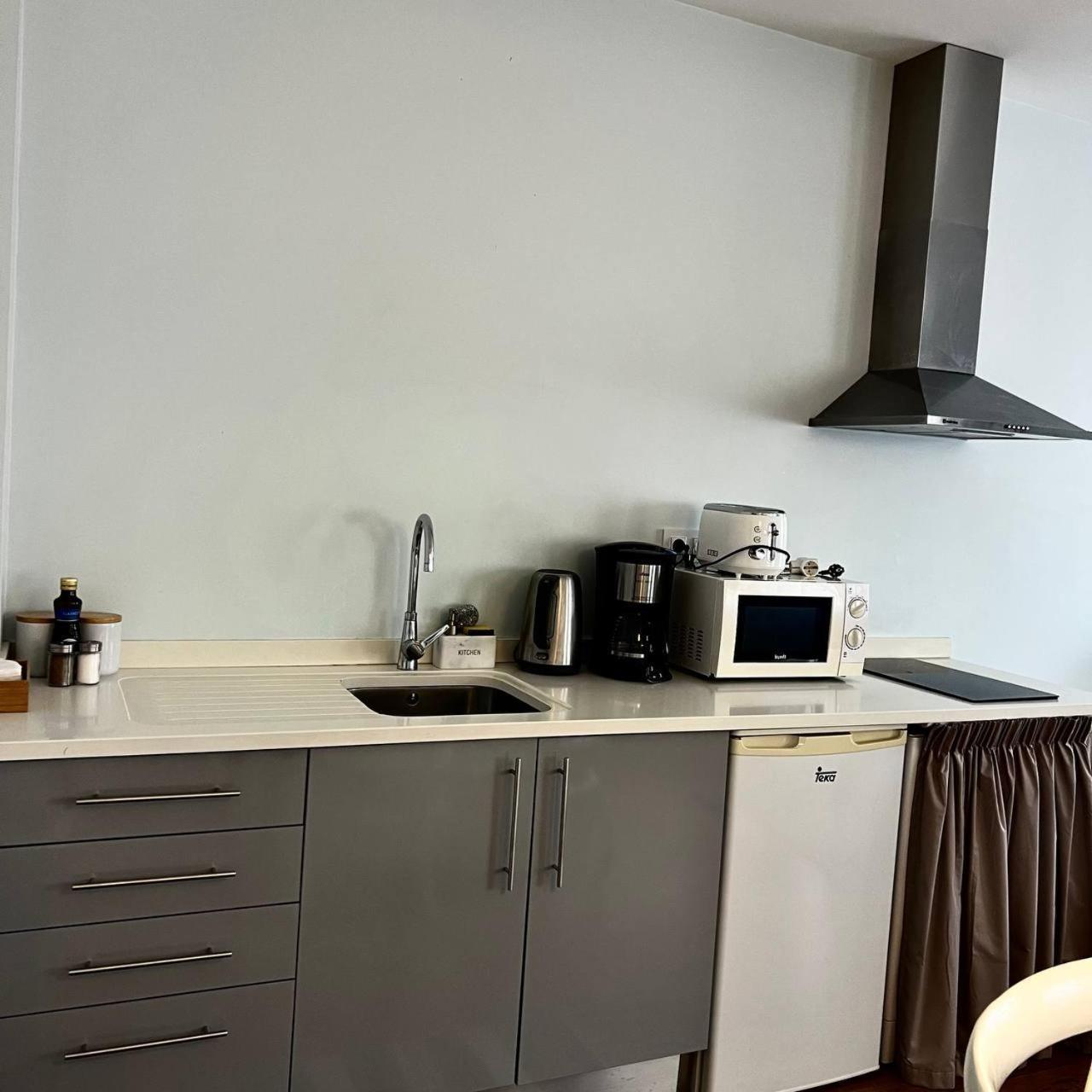 Apartments Vmadeira フンシャル エクステリア 写真