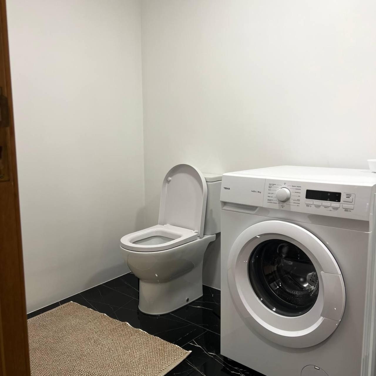 Apartments Vmadeira フンシャル エクステリア 写真