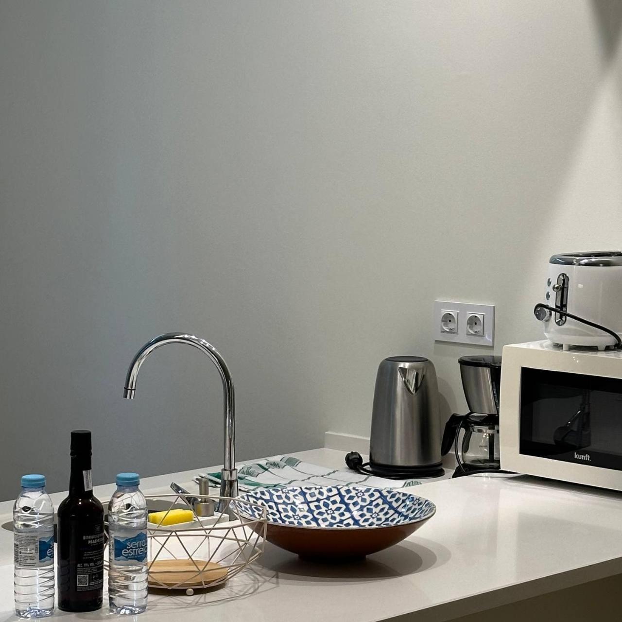 Apartments Vmadeira フンシャル エクステリア 写真
